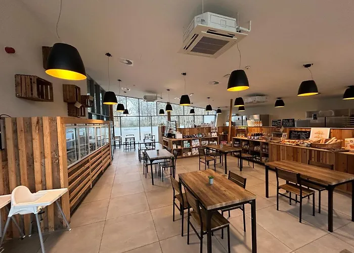 Modern Home, Hainaut Semesterbostad *